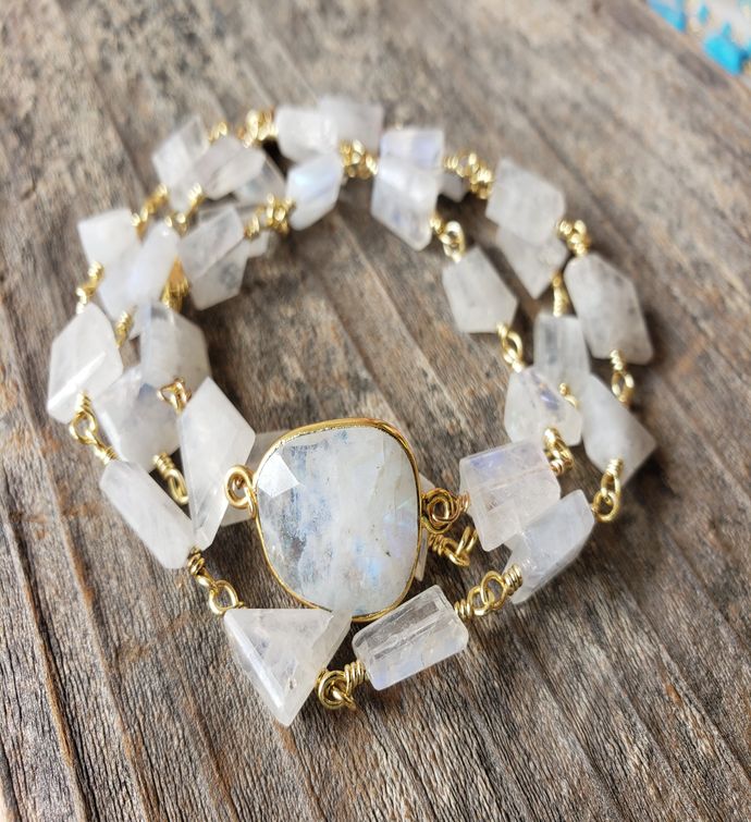 Hana Two In One Wrap Bracelet/necklace With Magnet Moonstone